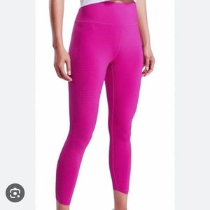Athleta Velocity laser cut mid rise 3/4 length leggings size xsmall